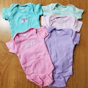 5 Wonder Nation Pastel Color Onesies Newborn